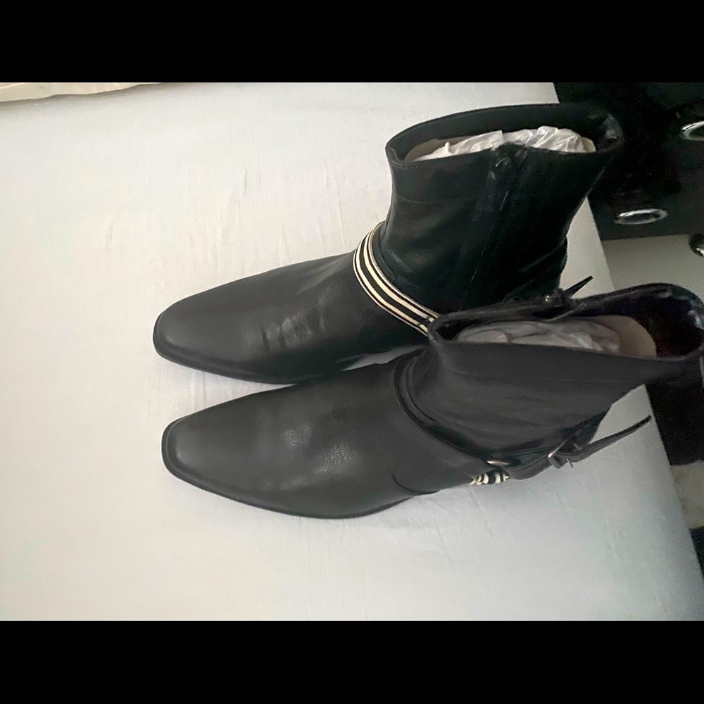 Chelsea boot